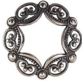 Openwork Western European ring-shaped brooch